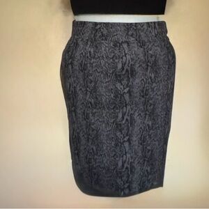 grey + black patterned knee-length skirt | goth vibes essential